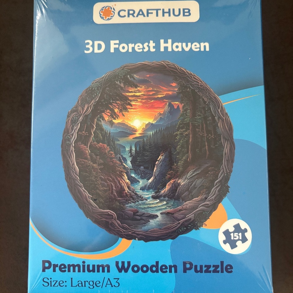 3-D FOREST HAVEN PREMIUM WOOD JIGSAW PUZZLE. Lg. 151 pcs. Like new (used 1 time)